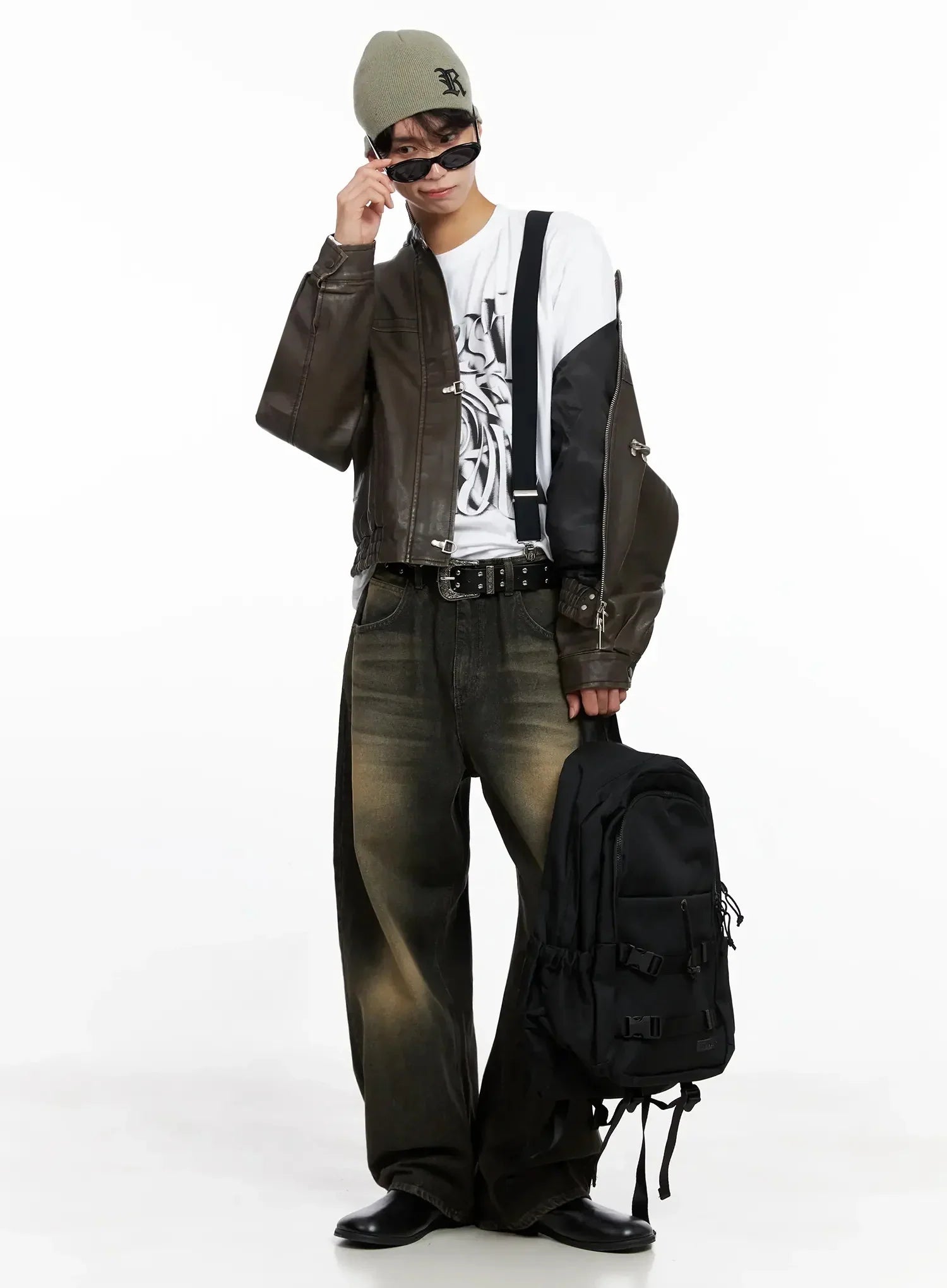 Gestickte Beanie IO517