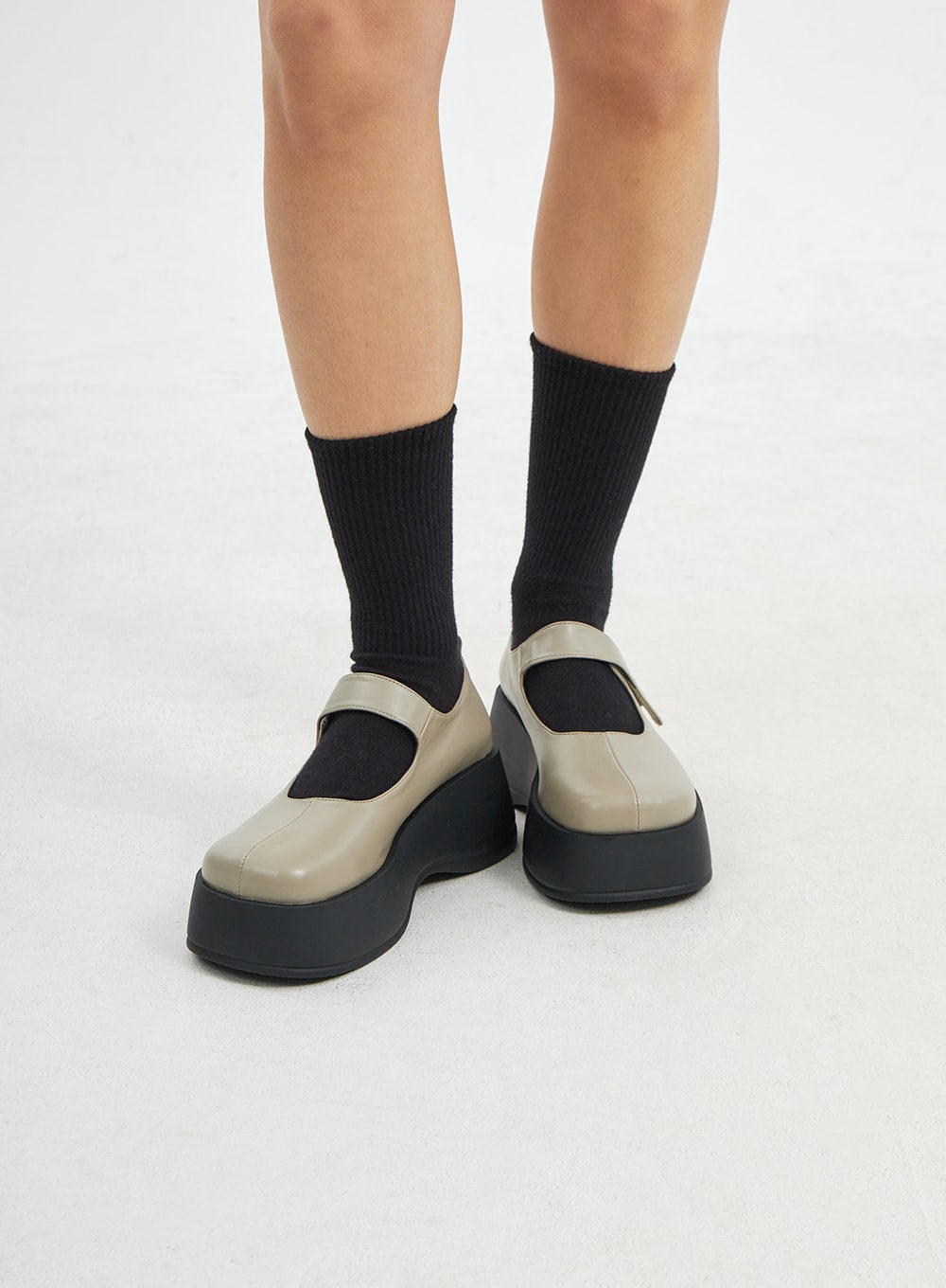 Quadratische Zehen Chunky Plattform Mary Jane CJ317