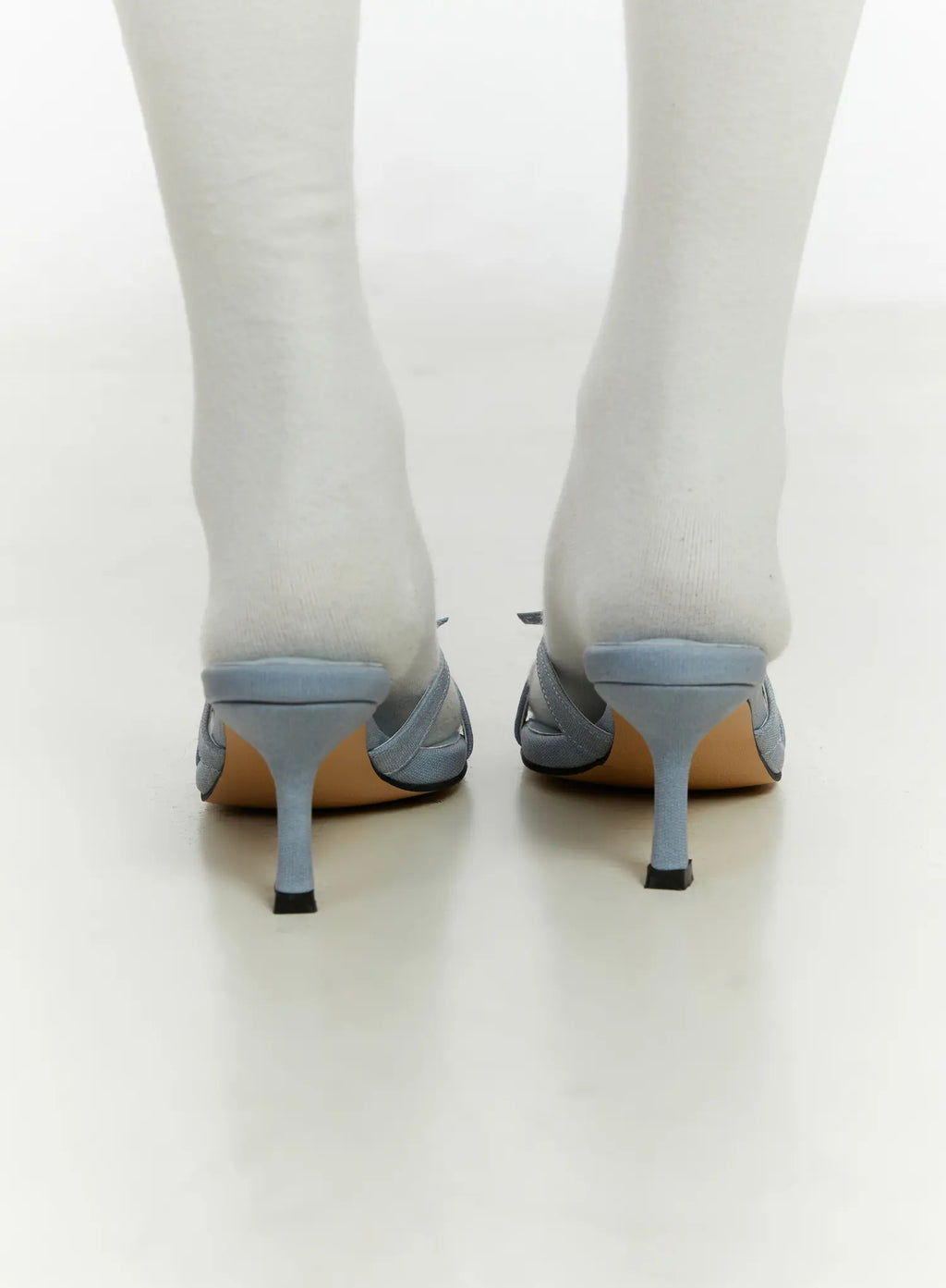 Gürtel-Square-Toe-Absätze CF510