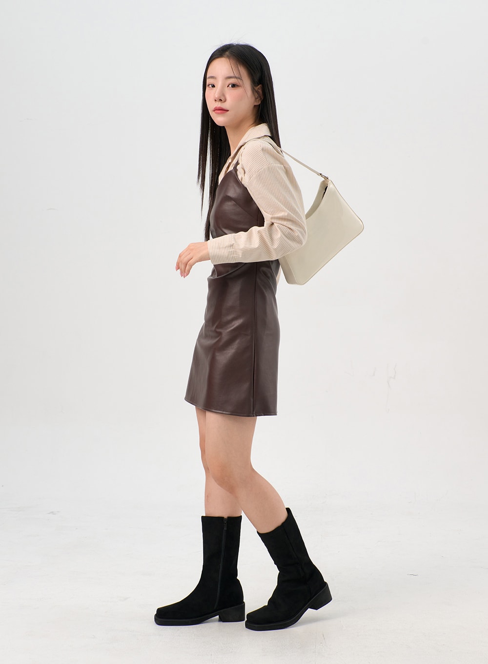 Faux-Leder Stiefel mit seitlichem Reißverschluss OS302