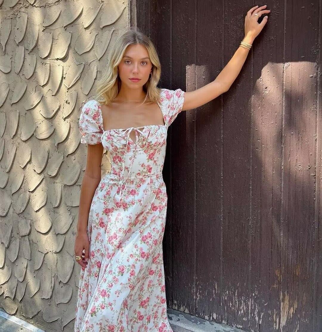 Kleid mit Blumenmuster