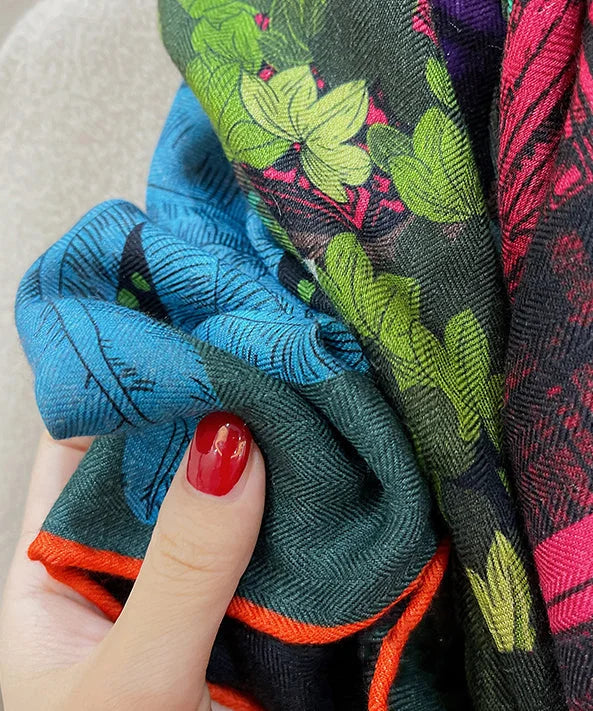 Brinaine | Schal mit Muster und breitem Schnitt