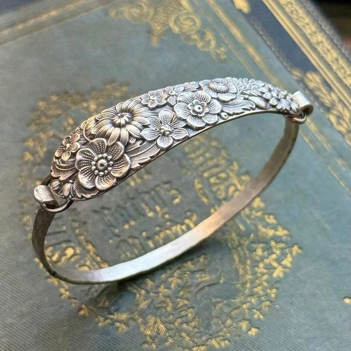 PetalCharm | Oldtimer Armband aus Silber