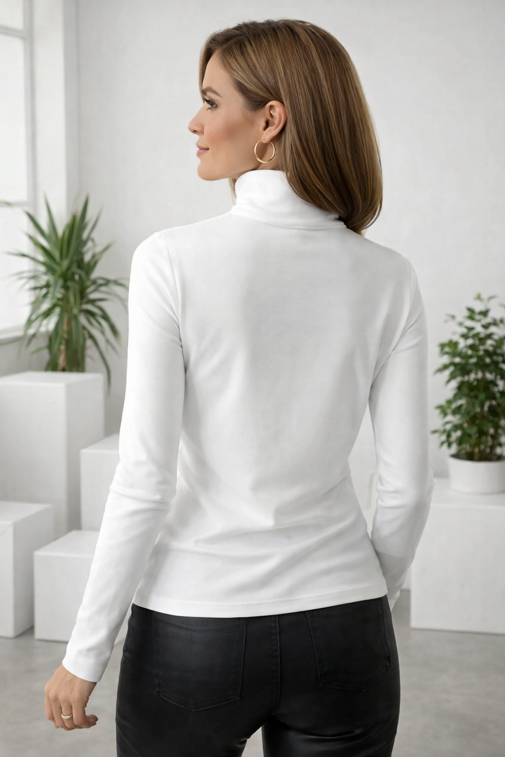 STAZIA | Eleganter Rollkragen