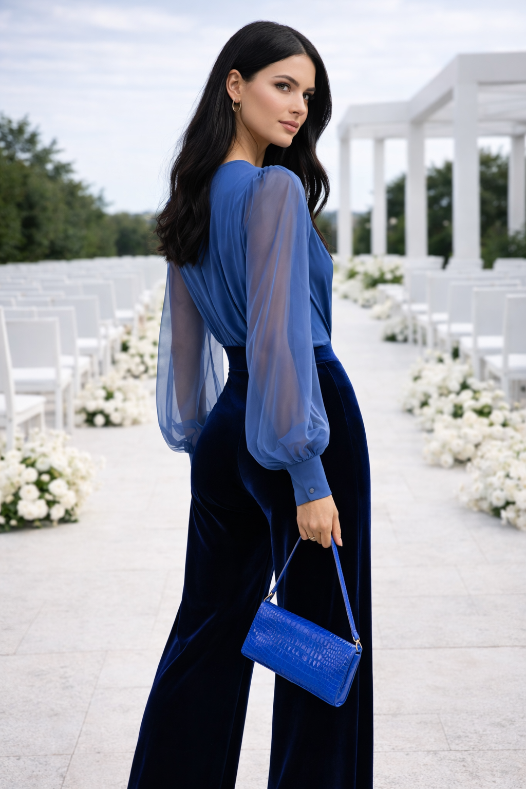Parisa | Jumpsuit mit V-Ausschnitt und langen Ärmeln