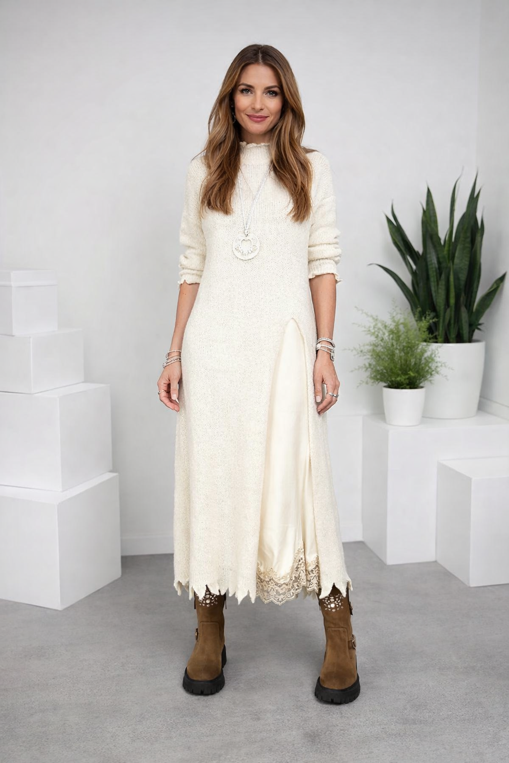 Valérie | Satin-Maxikleid & Feinstrickpullover Set