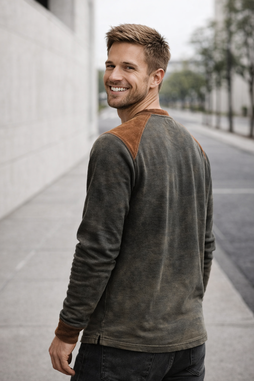 Herren Henley-Shirt – Lässig, Langarm & Komfortabel