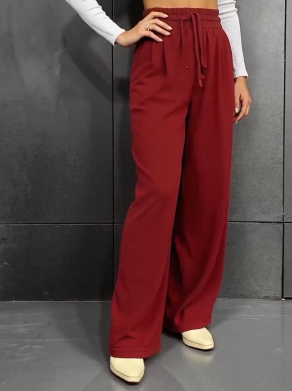 Trish | Lockere Hose mit weitem Bein