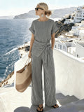 Laraisa | Gestreifter Jumpsuit mit Bindegürtel