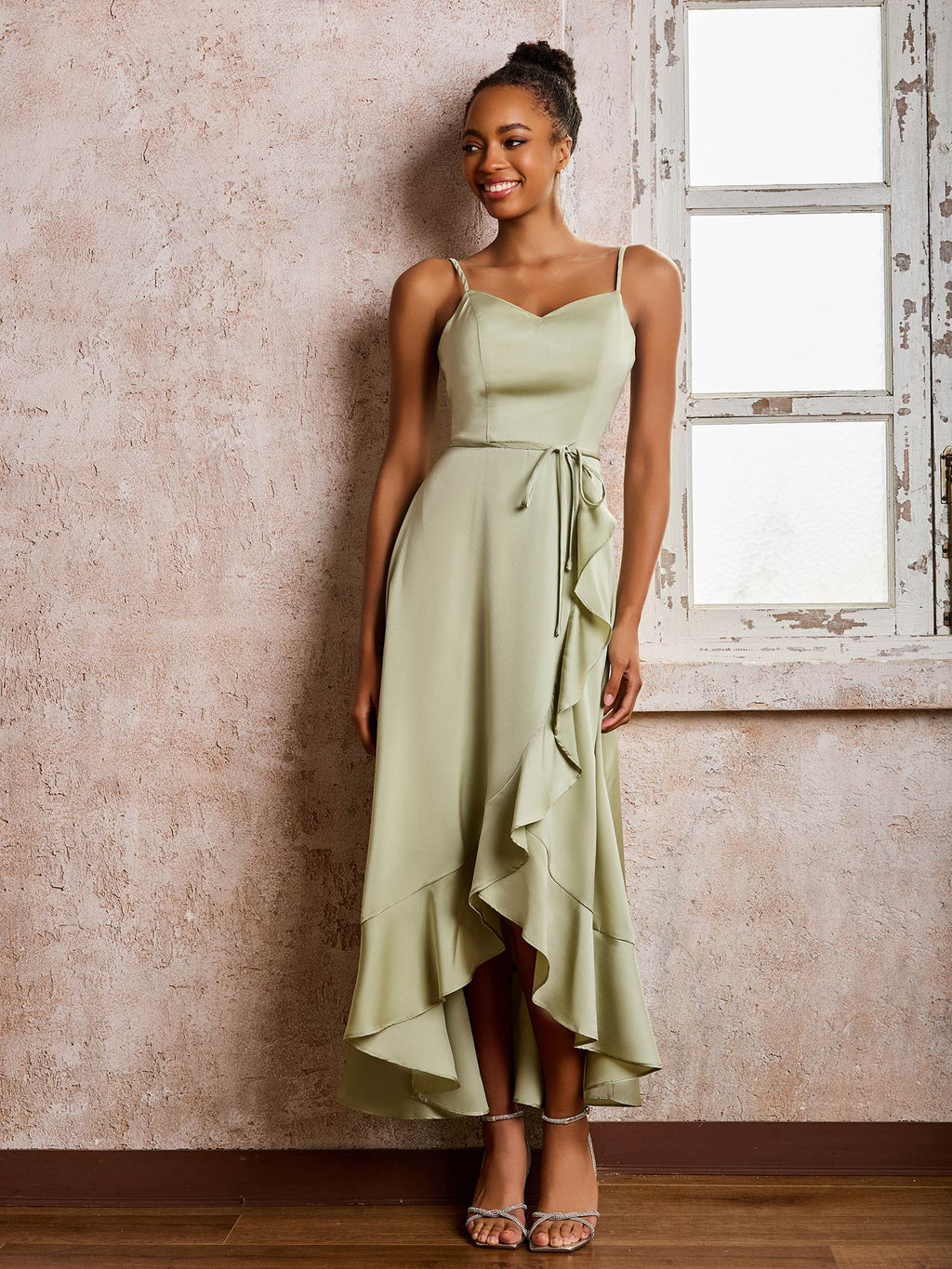 Sofia | Satin Kleid mit schmalen Trägern