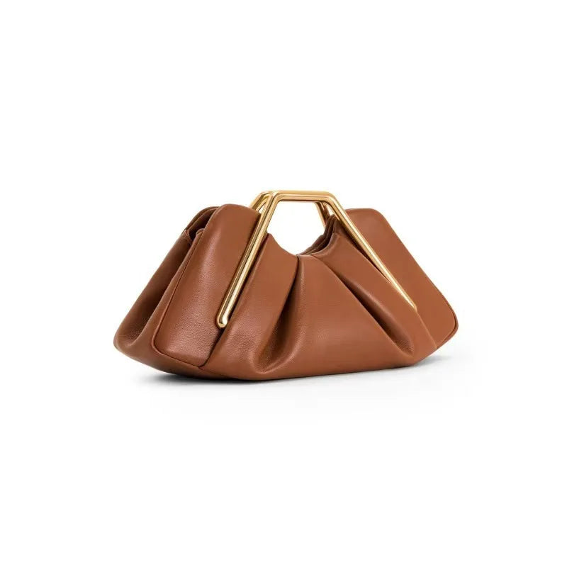 La Courbe Clutch