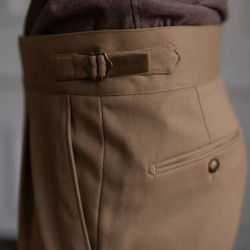 Hosen im britischen Stil