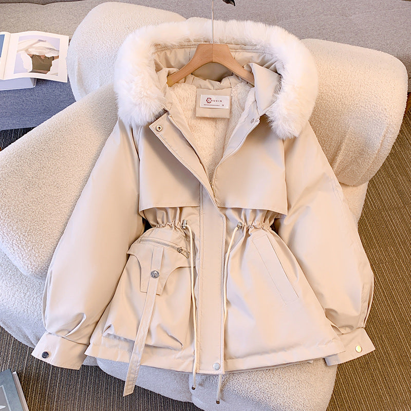 ERIKA – Eleganter Wintermantel mit Fell