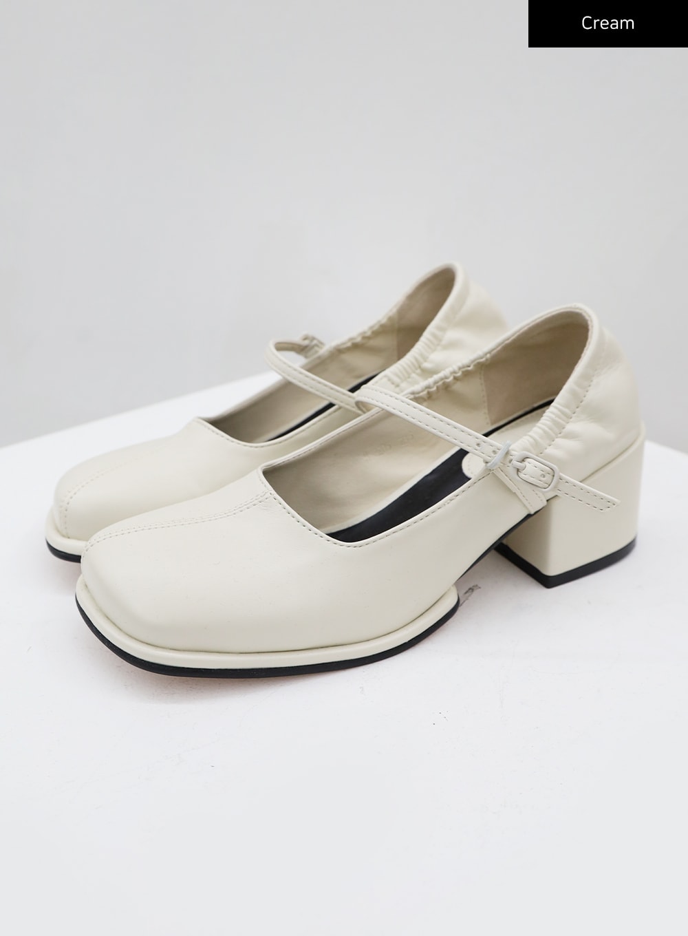 Runde Ferse Mary Janes BU5