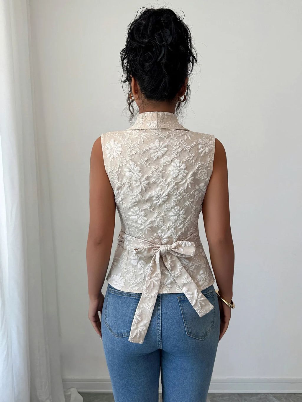 Nerina | Bluse mit Wickeloptik und taillierter Passform