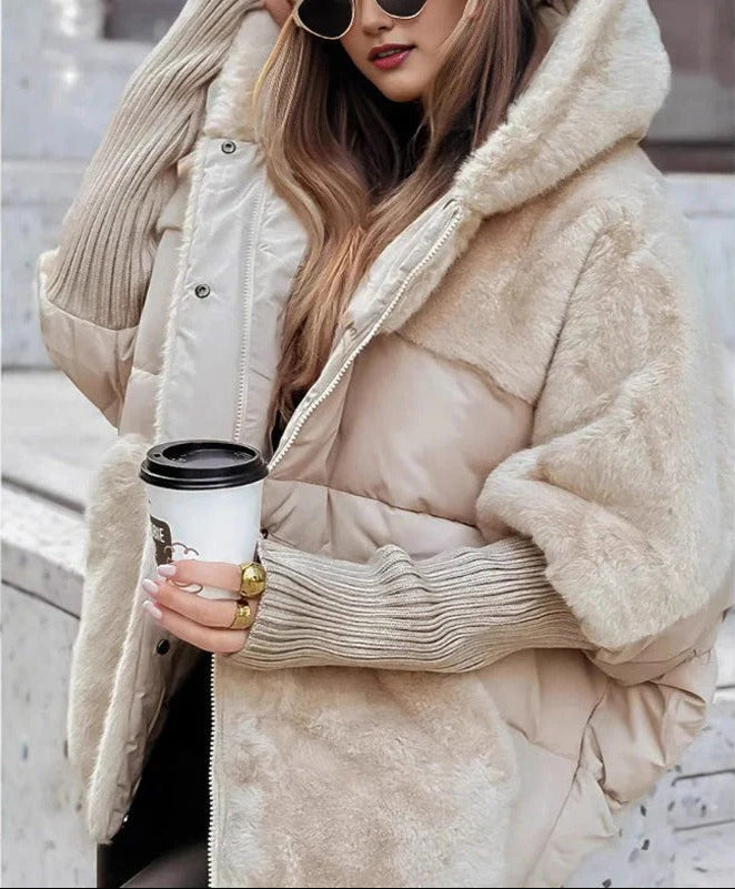 Marisa - Warme Daunenjacke mit Kapuze