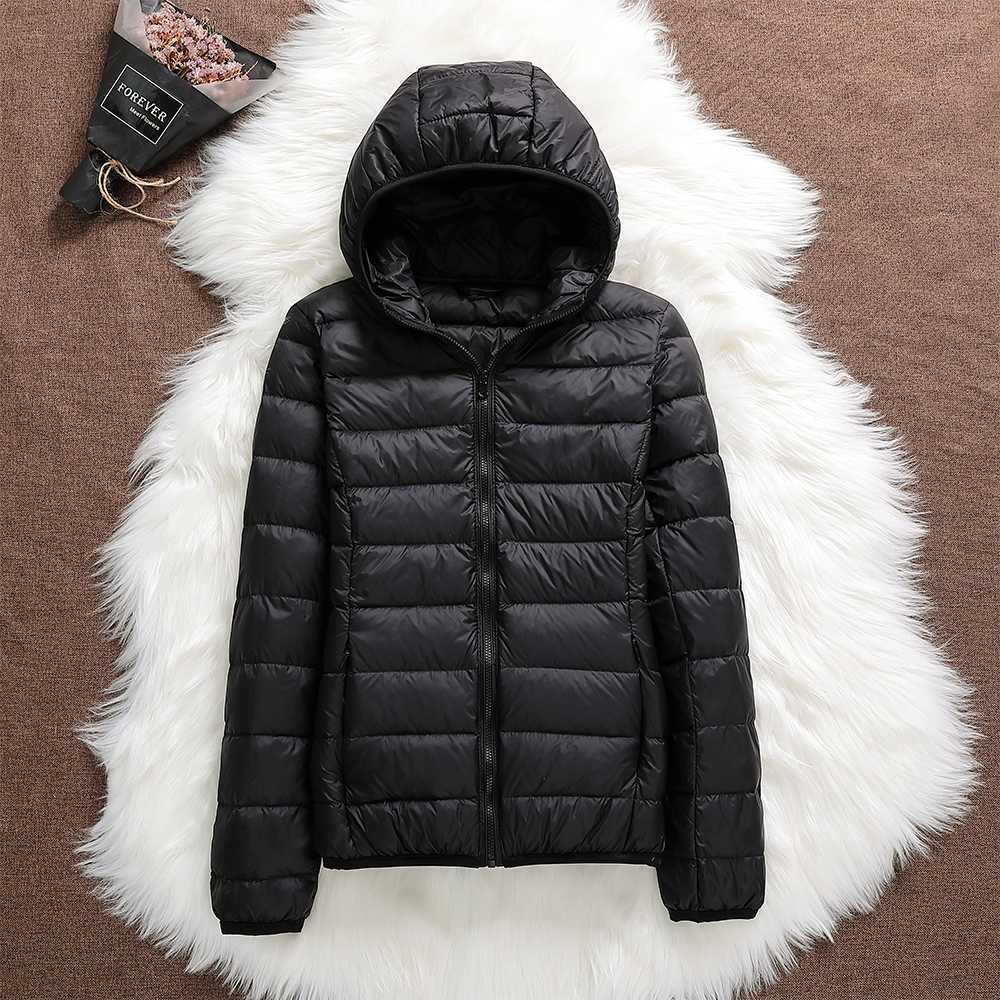 Nord | Premium-Jacke mit weißen Federn