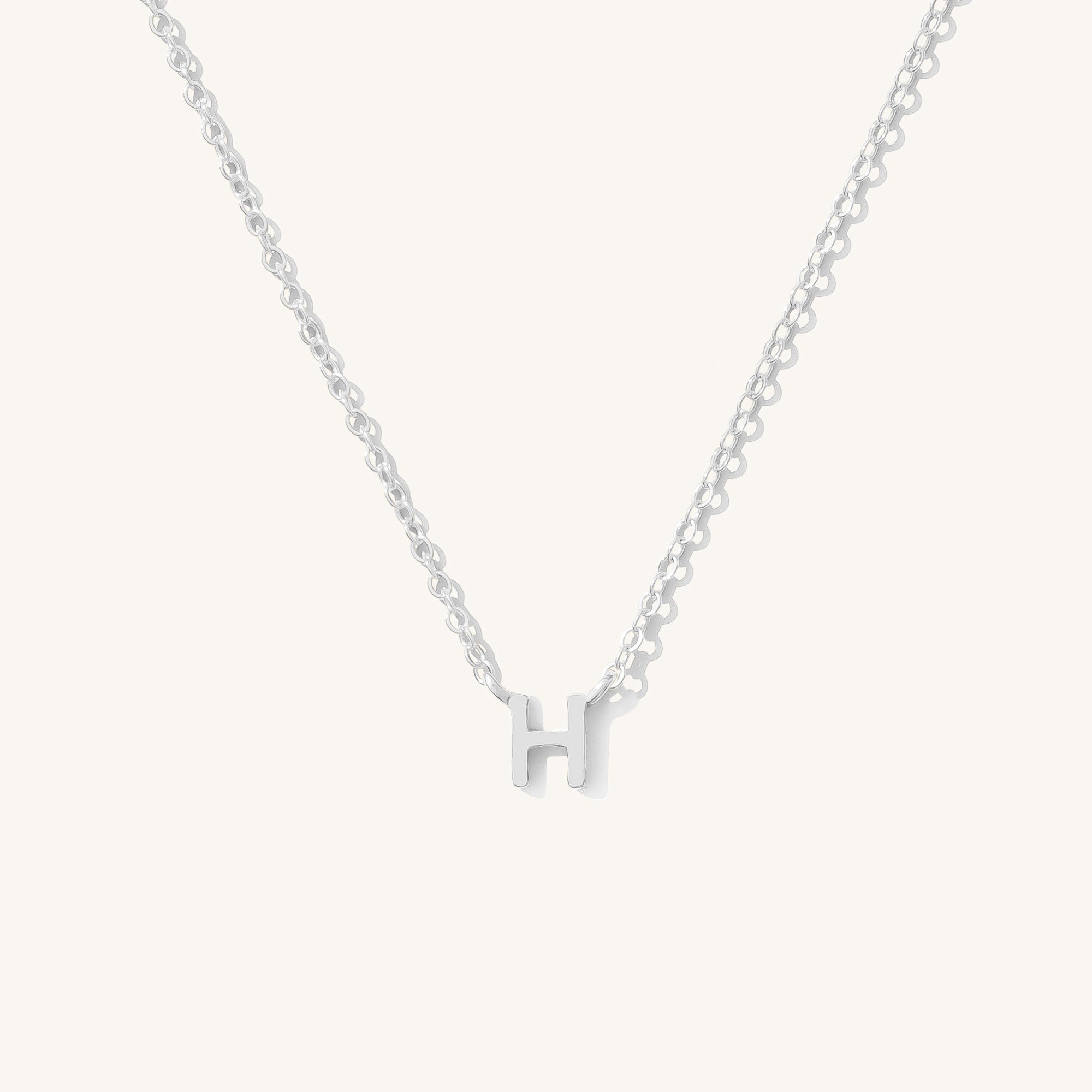 Kleine Initialen-Halskette