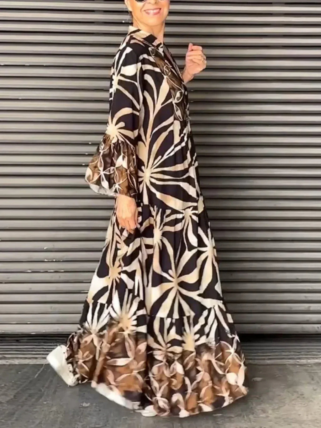 Flaire - Lässiges Kleid mit Blumenmuster
