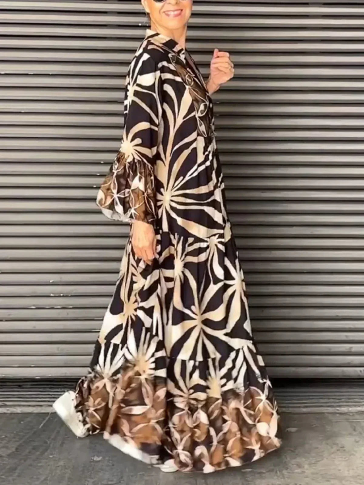 Flaire - Lässiges Kleid mit Blumenmuster