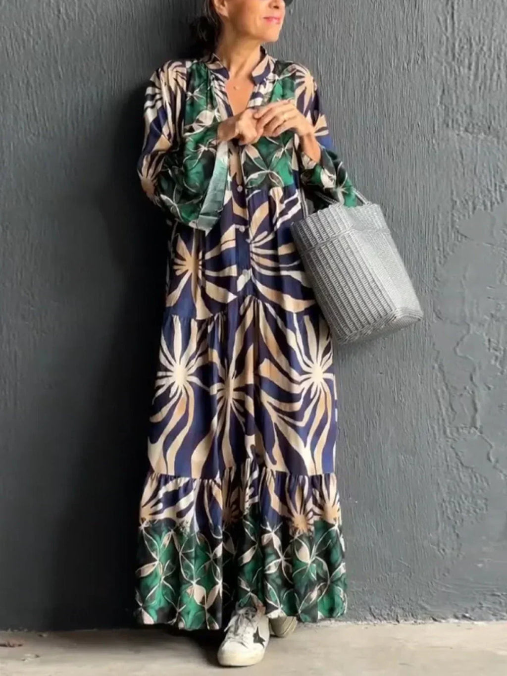 Flaire - Lässiges Kleid mit Blumenmuster